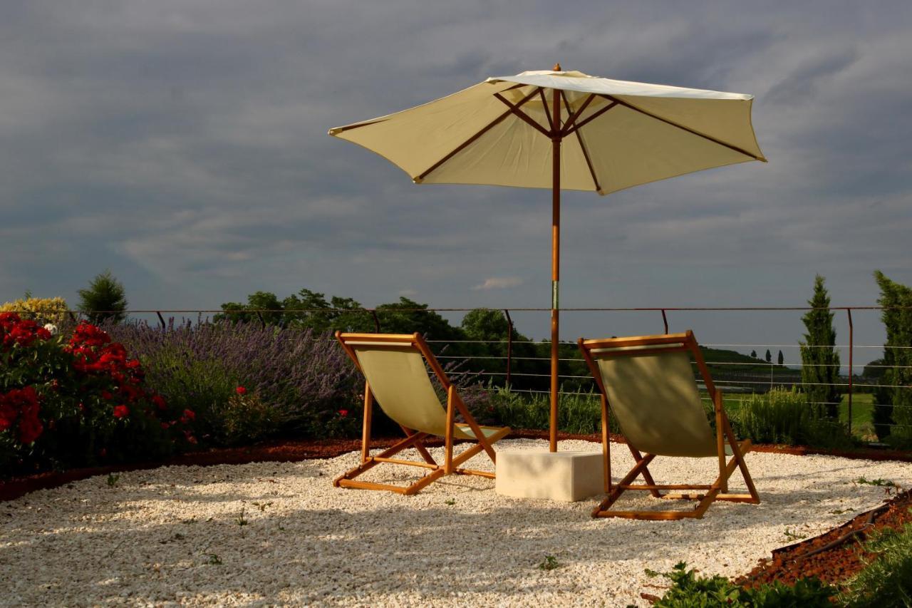 Relais Ca' Morenica Valeggio sul Mincio Exterior foto