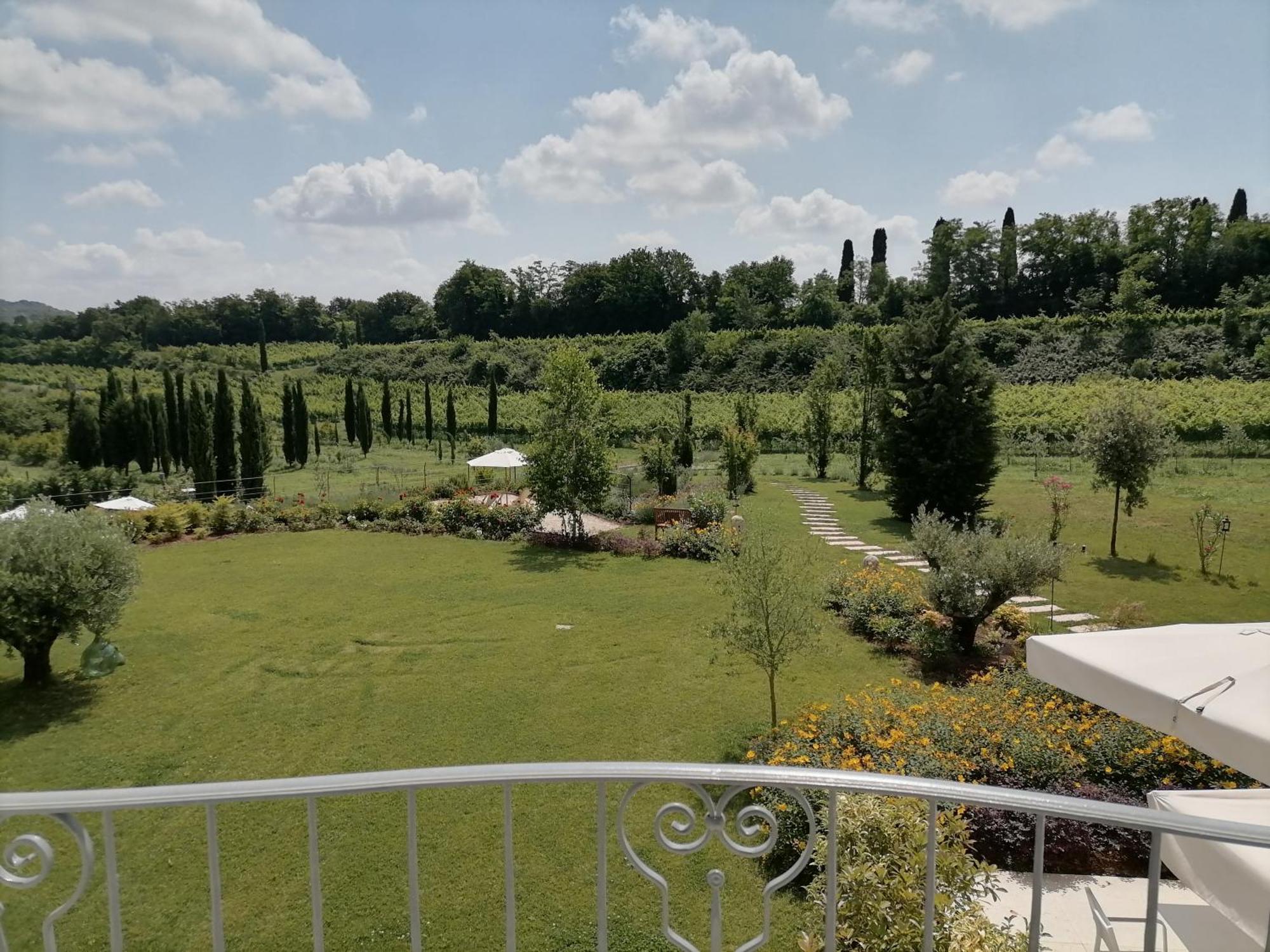 Relais Ca' Morenica Valeggio sul Mincio Exterior foto