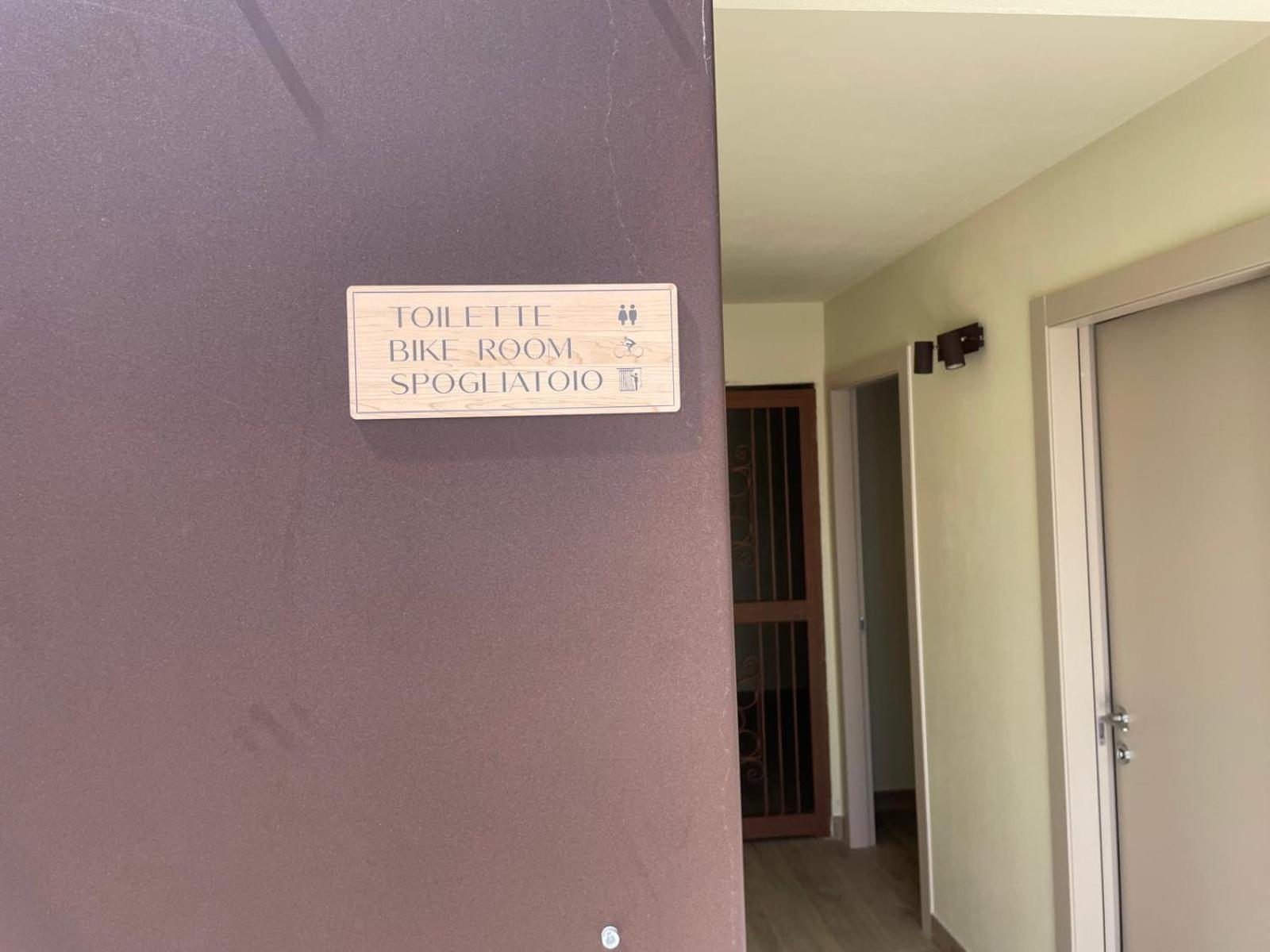 Relais Ca' Morenica Valeggio sul Mincio Exterior foto